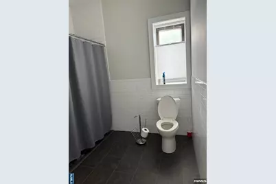 20 Fort Lee Road, Bogota, NJ 07603 - Photo 8