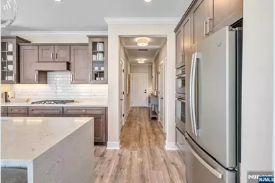 137 Aspen Drive, Cedar Grove, NJ 07009 - Photo 8