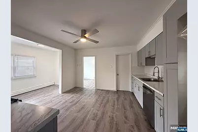 189 William Street, Belleville, NJ 07109 - Photo 4