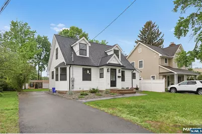 134 Johnson Avenue, Mahwah, NJ 07430 - Photo 2