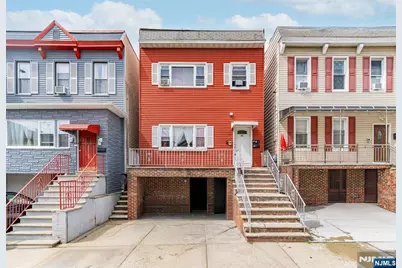 161 Seaview Avenue, Jersey City, NJ 07305 - Photo 1