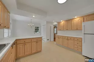 229 Allison Ct, Englewood, NJ 07631 - Photo 10