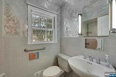 229 Allison Court, Englewood, NJ 07631 - Photo 16