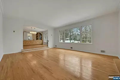 229 Allison Court, Englewood, NJ 07631 - Photo 4