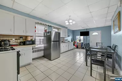 225 Palmer Street, Elizabeth, NJ 07202 - Photo 12