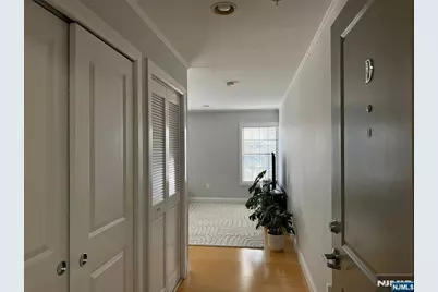 125 70th Street 4D #4D, Guttenberg, NJ 07093 - Photo 2
