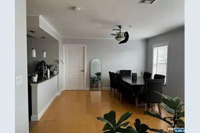 125 70th Street 4D #4D, Guttenberg, NJ 07093 - Photo 4
