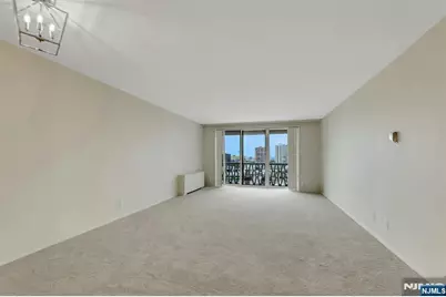 2000 Linwood 14 0 #14 0, Fort Lee, NJ 07024 - Photo 12
