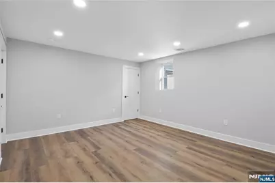 16 Old Short Hills Road, Millburn, NJ 07041 - Photo 20