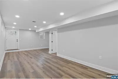 16 Old Short Hills Road, Millburn, NJ 07041 - Photo 18