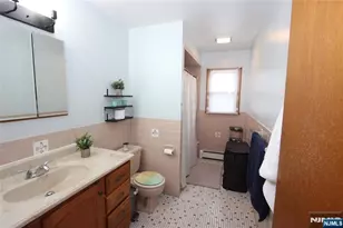 34 North Street 2, Elmwood Park, NJ 07407 - Photo 10