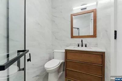 649 38th Street 203 #203, Union City, NJ 07087 - Photo 24
