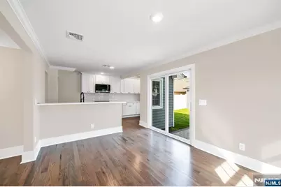 456 Collins Avenue, Hasbrouck Heights, NJ 07604 - Photo 16