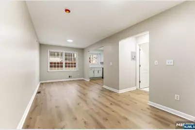 18 Kinney Street, Newark, NJ 07102 - Photo 6