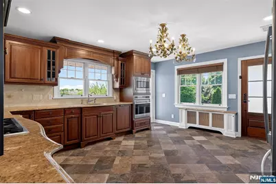 48 Burns Avenue 2 #2, Lodi, NJ 07644 - Photo 8