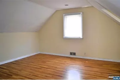 495 Mount Prospect Avenue, Clifton, NJ 07012 - Photo 14