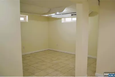 495 Mount Prospect Avenue, Clifton, NJ 07012 - Photo 18
