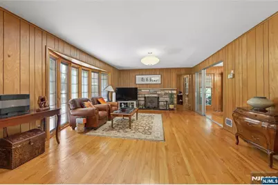 12 Beverly Road, Englewood Cliffs, NJ 07632 - Photo 2