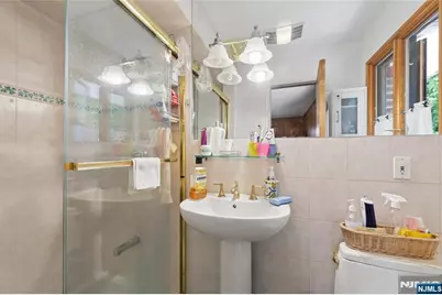 12 Beverly Road, Englewood Cliffs, NJ 07632 - Photo 22