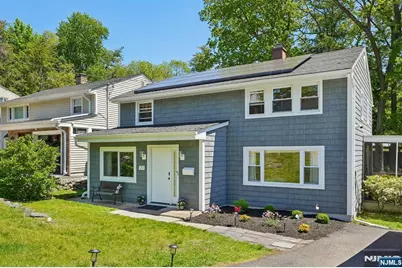 21 Howard Place, Waldwick, NJ 07463 - Photo 2