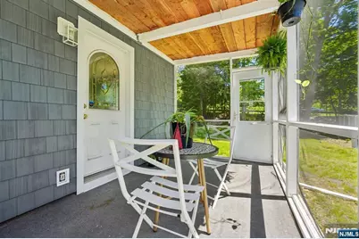 21 Howard Place, Waldwick, NJ 07463 - Photo 16