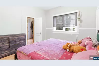 307 Old Bergen Road, Jersey City, NJ 07305 - Photo 6