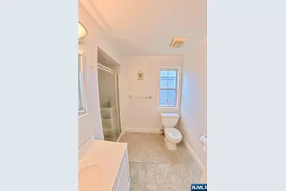 20 Midland Avenue H2 #H2, Kearny, NJ 07032 - Photo 14