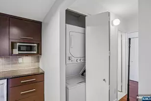 1077 River Road 1013, Edgewater, NJ 07020 - Photo 12