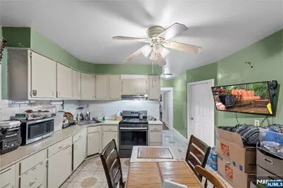 215-217 16th Street, Paterson, NJ 07524 - Photo 28