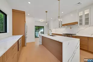 229 Hickory Ave, Tenafly, NJ 07670 - Photo 8