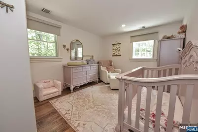 523 Ewing Avenue, Franklin Lakes, NJ 07417 - Photo 14