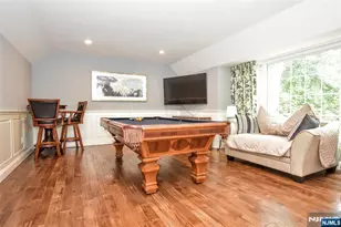 523 Ewing Ave, Franklin Lakes, NJ 07417 - Photo 12