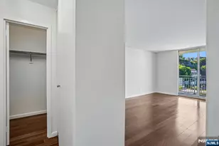 1077 River Road 1013, Edgewater, NJ 07020 - Photo 16