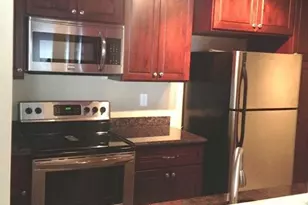 38 Garden Pl 141, Edgewater, NJ 07020 - Photo 2