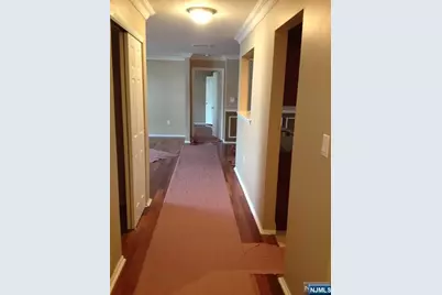 38 Garden Place 141 #141, Edgewater, NJ 07020 - Photo 6