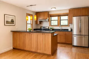 83 Bluff Rd, Fort Lee, NJ 07024 - Photo 2