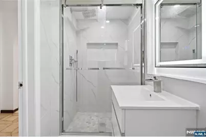 55 17th Avenue, Elmwood Park, NJ 07407 - Photo 32