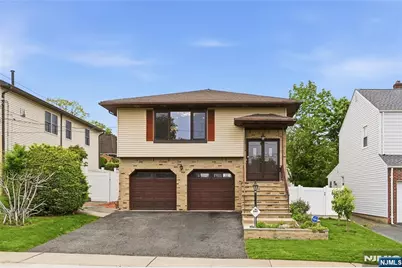 55 17th Avenue, Elmwood Park, NJ 07407 - Photo 4