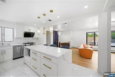 55 17th Avenue, Elmwood Park, NJ 07407 - Photo 22