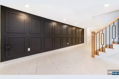28 Tamboer Avenue, Clifton, NJ 07013 - Photo 18