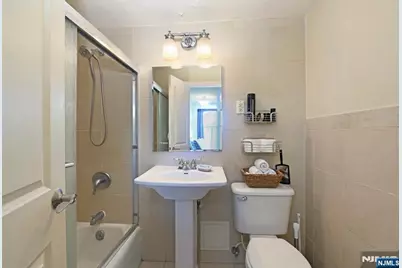 500 Central Avenue 515 #515, Union City, NJ 07087 - Photo 8