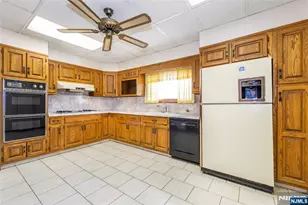 214 Prospect Ave, North Arlington, NJ 07031 - Photo 10