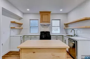 40 Grove St, Elmwood Park, NJ 07407 - Photo 24