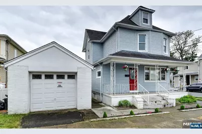 40 Grove Street, Elmwood Park, NJ 07407 - Photo 2