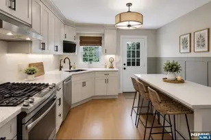 302 Howard Ave, Fair Lawn, NJ 07410 - Photo 16