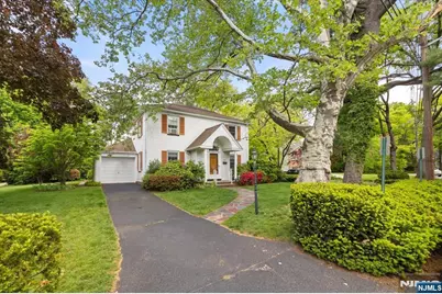 302 Howard Avenue, Fair Lawn, NJ 07410 - Photo 2