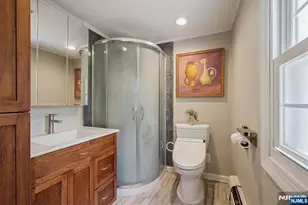 14 Bancroft Pl, Fair Lawn, NJ 07410 - Photo 18