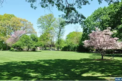 14 Bancroft Place, Fair Lawn, NJ 07410 - Photo 34
