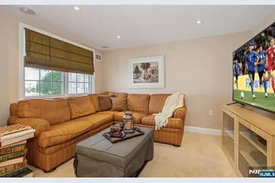 14 Bancroft Place, Fair Lawn, NJ 07410 - Photo 16