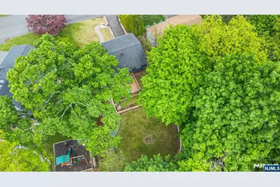 86 Minnehaha Boulevard, Oakland, NJ 07436 - Photo 40